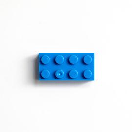 Sinein Lego-palikka.